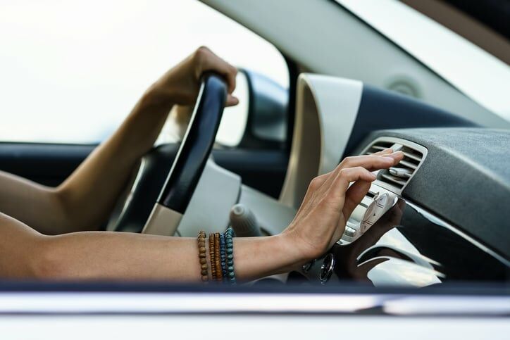 Ford Araçlarda Klima Sistemi Bakımı: Yaz Aylarında Serin Kalın