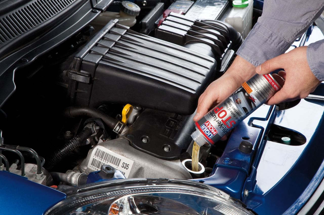 Motor Yağı Sızıntıları Nasıl Önlenir? İpuçları ve Çözümler