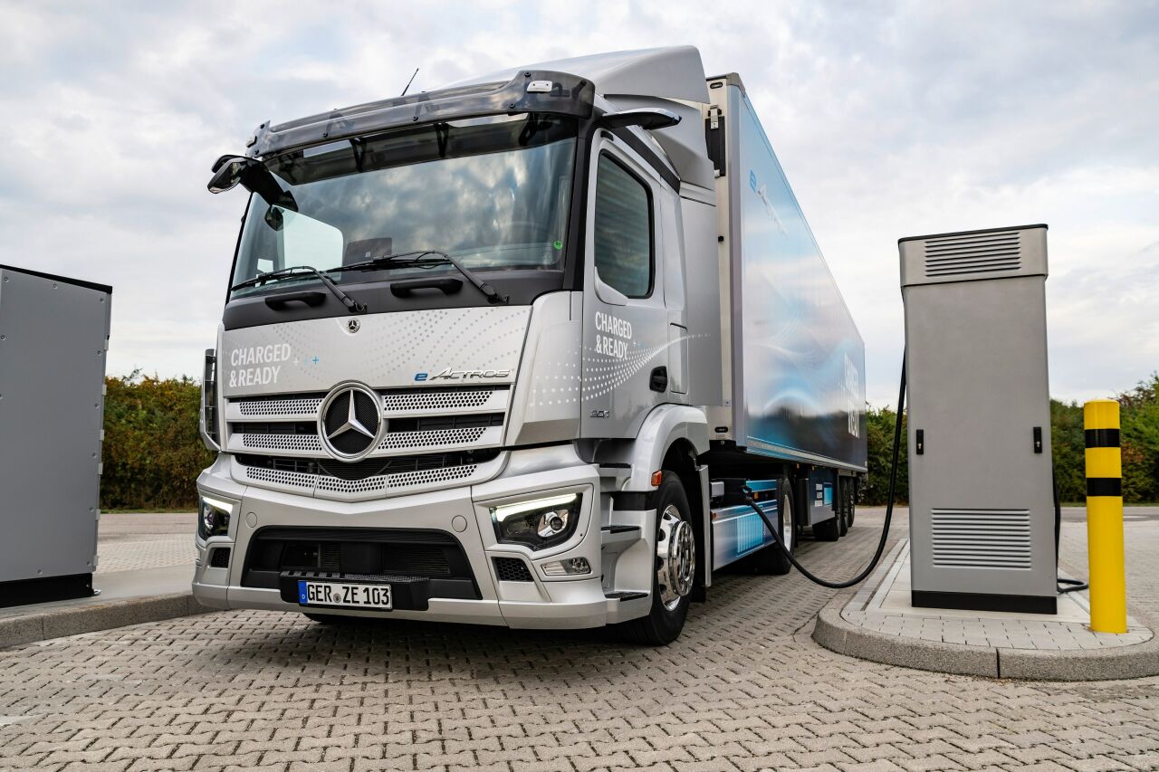 Elektrikli Dev: Mercedes-Benz eActros300, Türkiye'de Test Edilecek