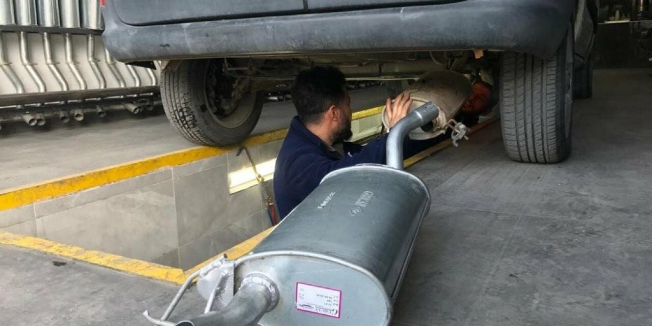 Otomobil Egzoz Bakımı