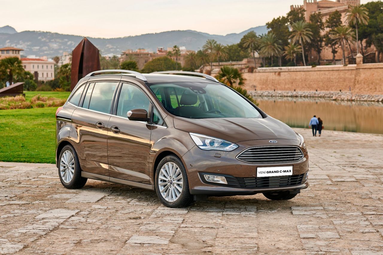 Ford Grand C-Max Özellikleri, Tarihi 