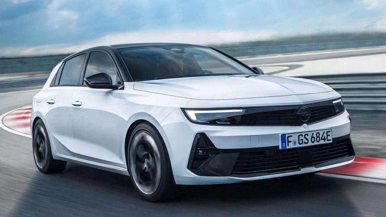 En Popüler Opel Araba Modelleri ve Özellikleri