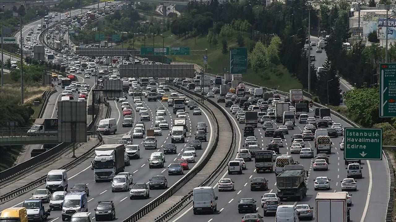 Otomobillerde Yol Koşulları ve Trafik Olumsuzlukları 