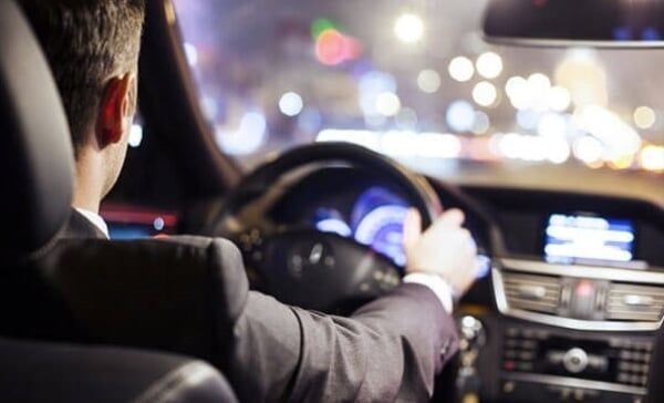 Gece otomobil kullanırken nelere dikkat etmeliyim