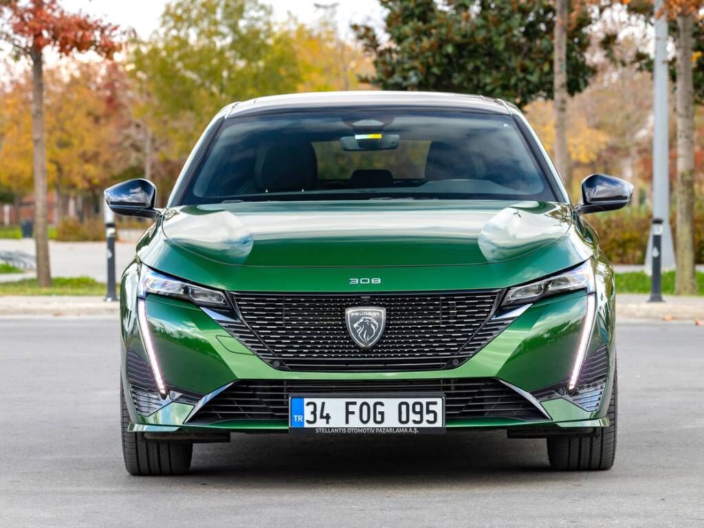 Peugeot Araçlarda Yol Tutuşu ve Sürüş Dinamikleri