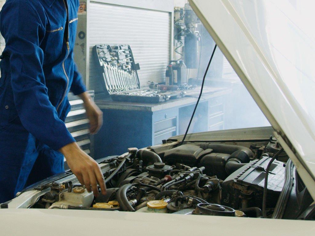 Citroën Radyatör Bakımı: Sık Karşılaşılan Sorunlar ve Çözümler