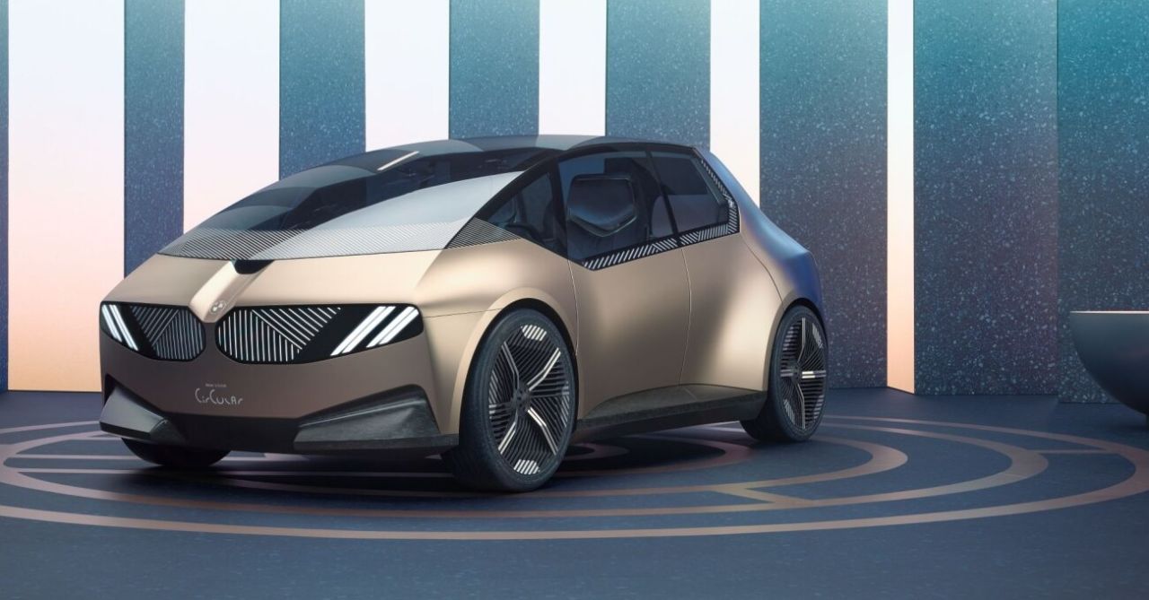 BMW'nin yeni elektrikli otomobilleri