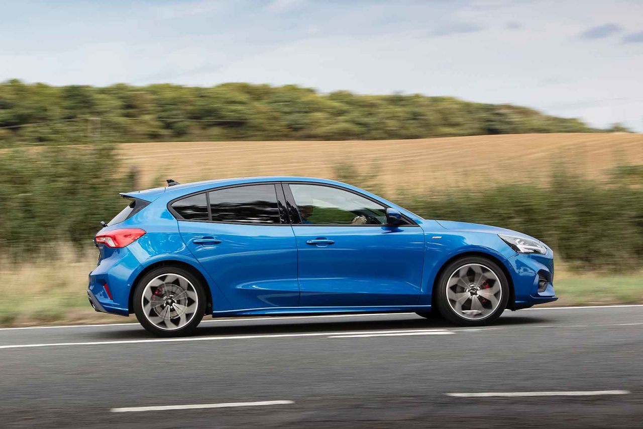 Ford Focus Deposu Kaç Litre