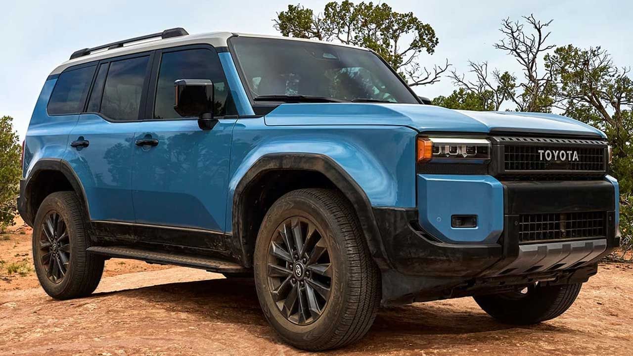 Geri Dönen Efsane: Toyota Land Cruiser 2024 Modeliyle Saplantı Yaratıyor!