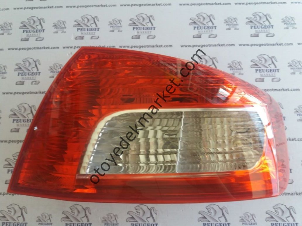 Peugeot 407 (2009-2014) Sağ Arka Stop (Orijinal)