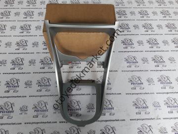 PEUGEOT 307 ÖN TORPİDO PANELİ (ORJİNAL)