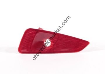 Ford Focus (2018-2021) Arka Tampon Reflketörü Sağ Sedan (Fase)