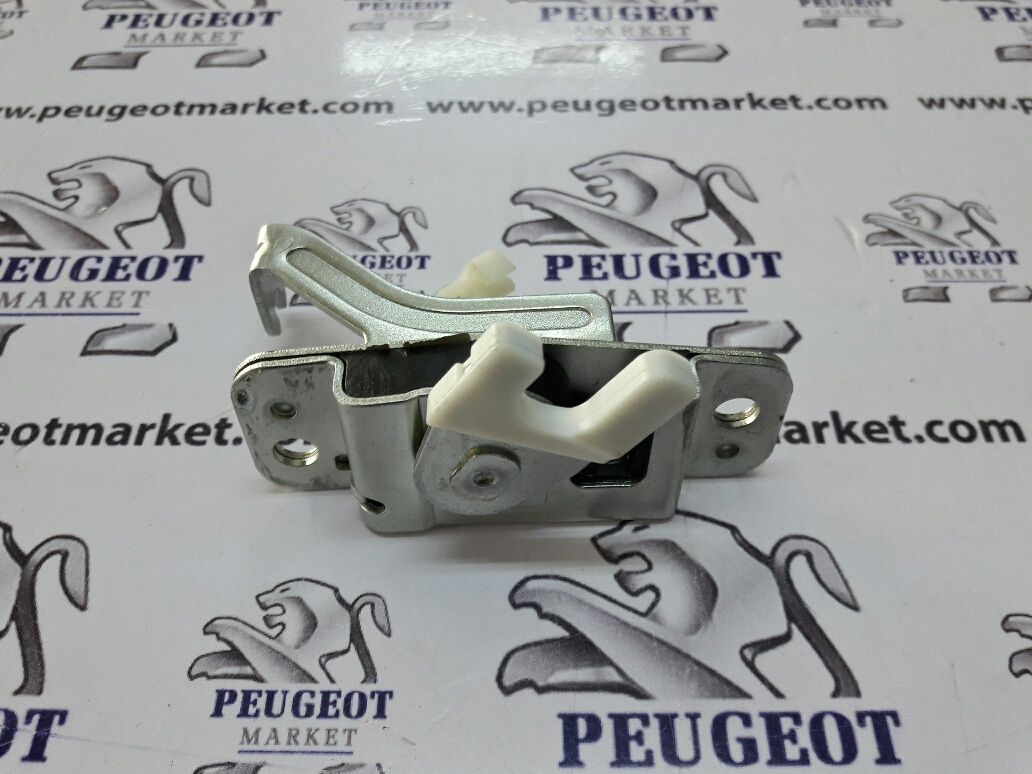 Peugeot Boxer (2007-2014) Orta Kapı Üst Kilit Karşılığı (İthal)