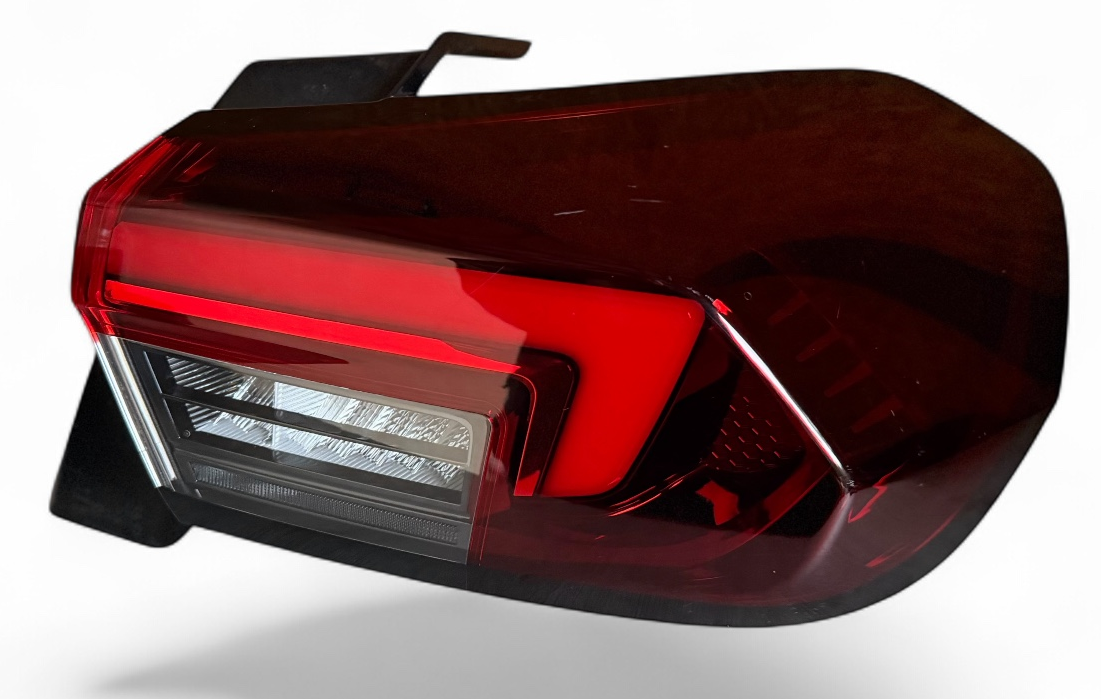 Opel Corsa F (2020-2023) Sağ Arka Ledli Stop Lambası (İthal)