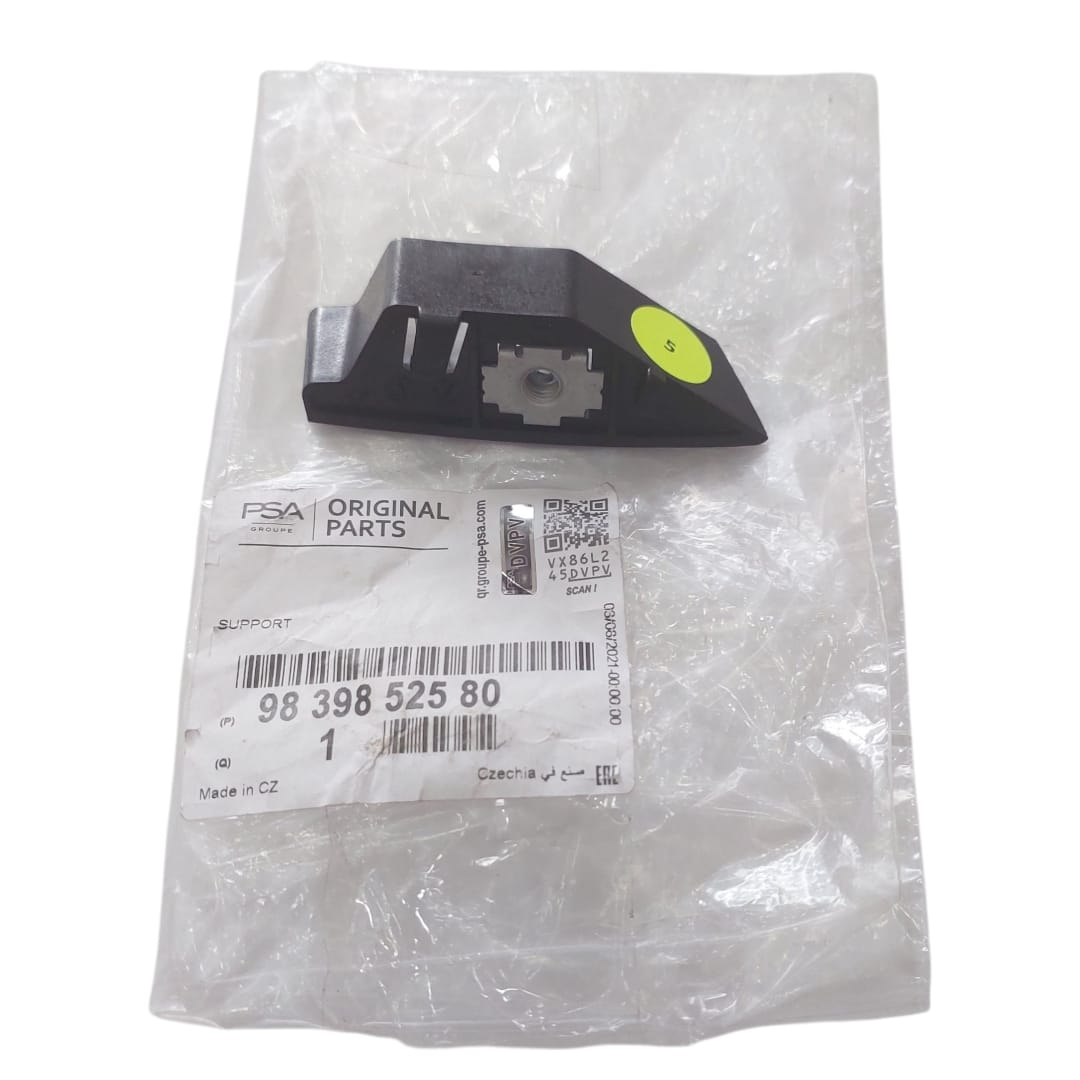 Opel Astra (2022-2024) Ön Tampon Sol Bağlantı Braket Ayağı (Orijinal)