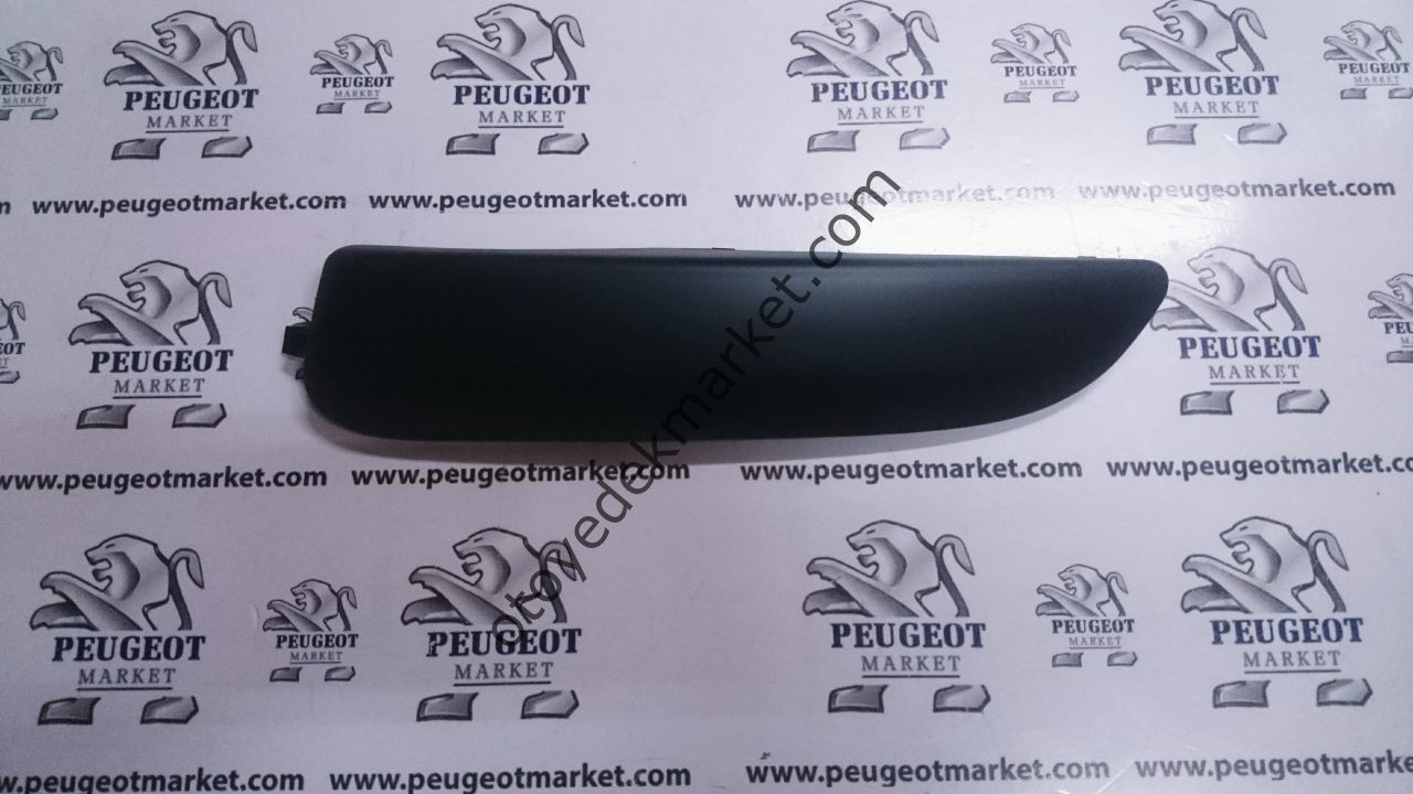 Peugeot 308 (2008-2013) Sol Ön Tampon Bandı (Orijinal)