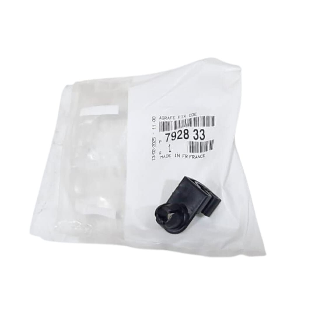 Peugeot 3008 (2008-2015) Motor Kaput Demir Tutucu Klips (Orijinal)