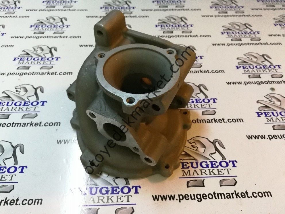 BOXER 2,5 MOTOR DEVİRDAİM POMPA GÖVDESİ