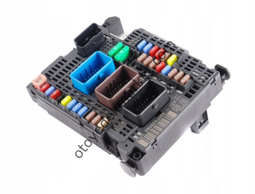 Citroen C4- Ds4 (2010-2017) Motor İçi Sigorta Kutusu (Orijnal)