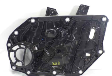 Ford Focus (2019-2023) Ön Sol Cam Krikosu Motorsuz (Fomoco)