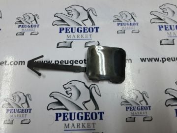 PEUGEOT 407 ÖN TAMPON ÇEKİ DEMİR KAPAĞI