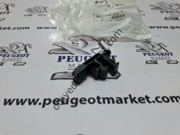 PEUGEOT 406 ÖN CAM SİLECEK MEMESİ (ORJİNAL)